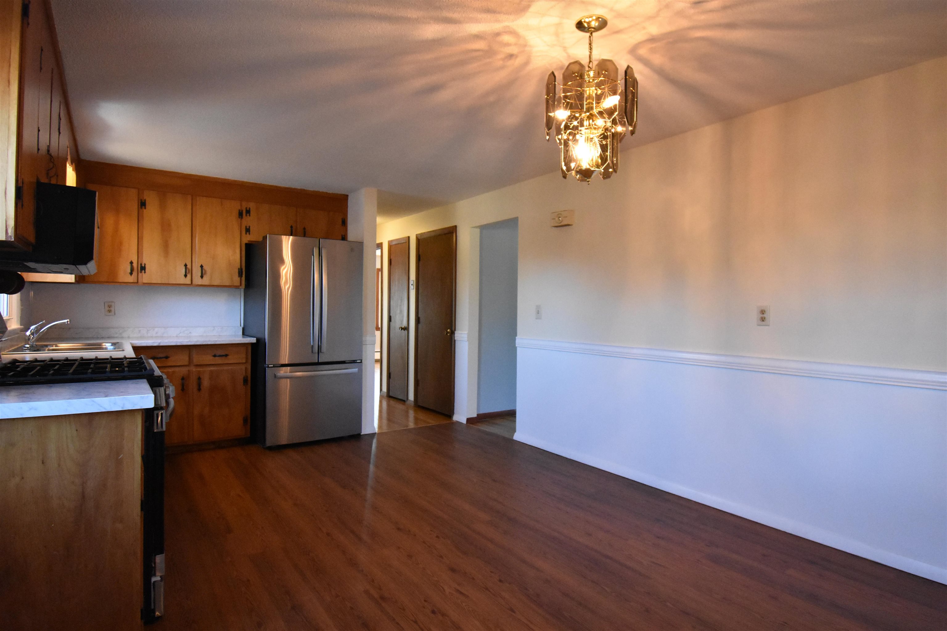 2 Wakefield Drive Nashua, NH 03062 - Photo 14 of 38