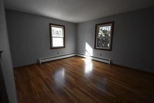 $550,000 | 2 Wakefield Drive, Nashua, NH 03062