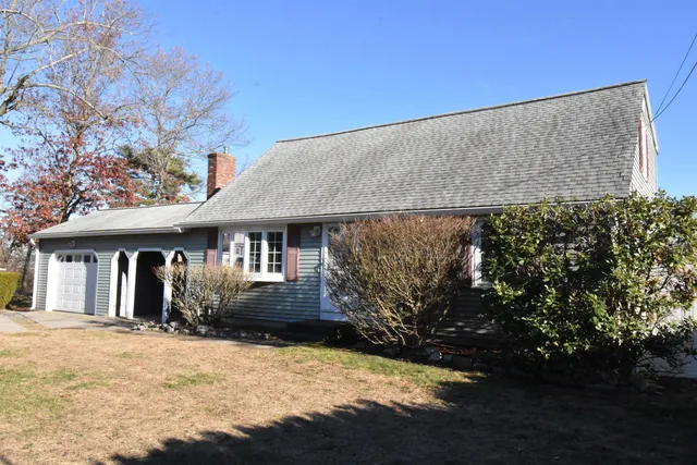 $550,000 | 2 Wakefield Drive, Nashua, NH 03062