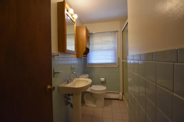 $550,000 | 2 Wakefield Drive, Nashua, NH 03062