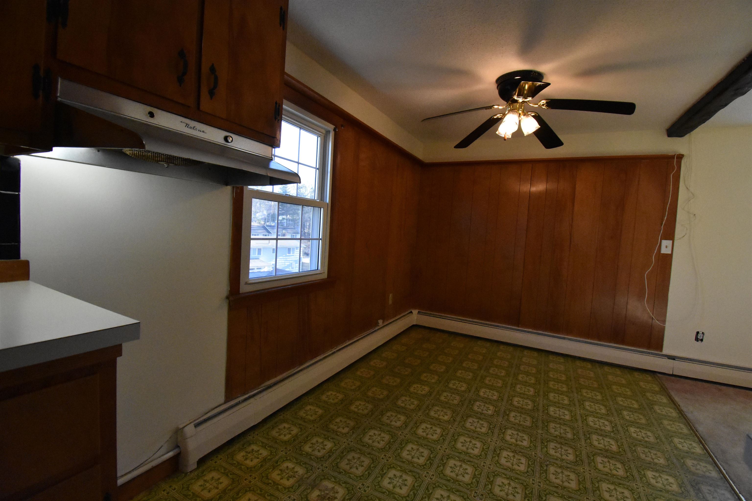 2 Wakefield Drive Nashua, NH 03062 - Photo 25 of 38