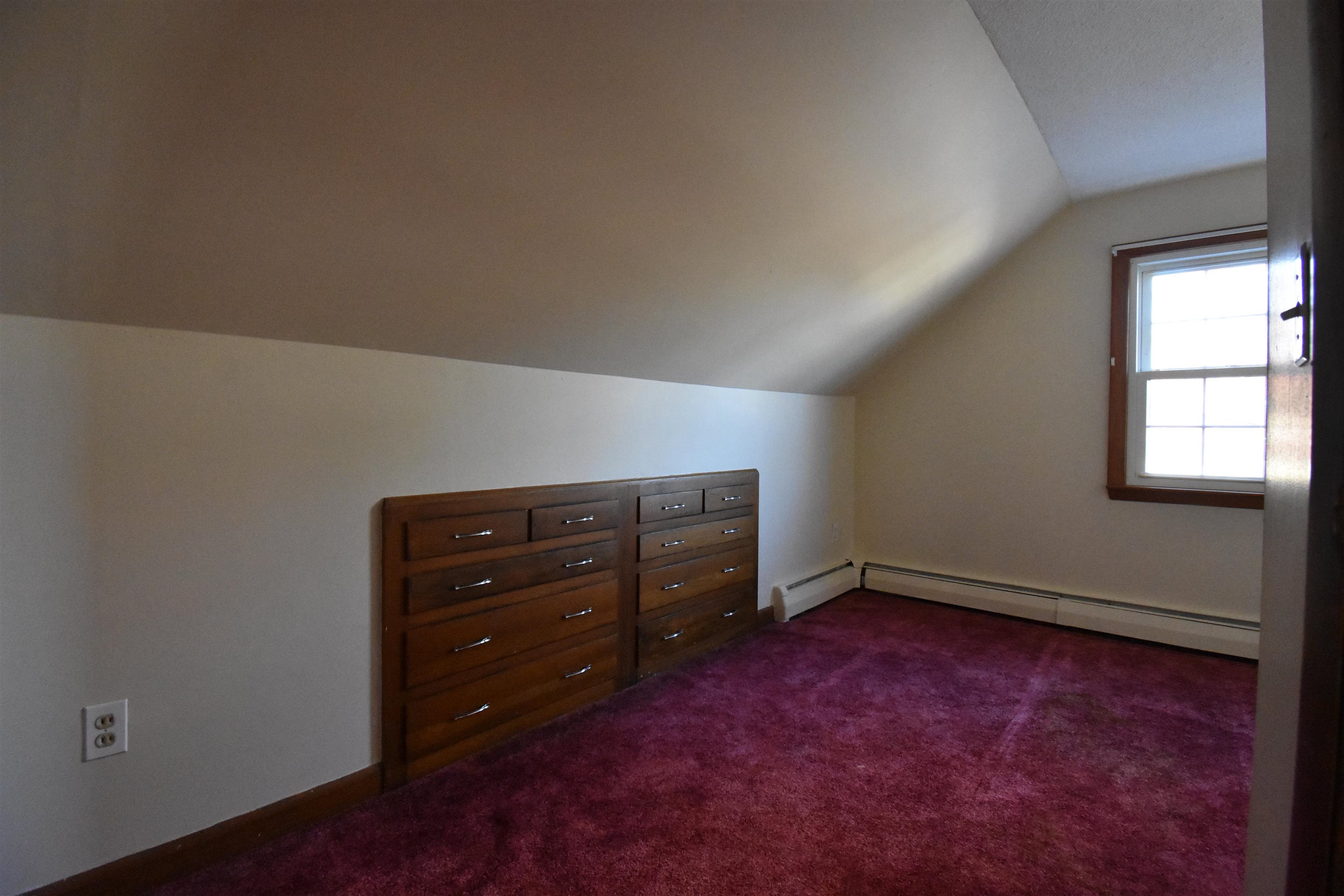 2 Wakefield Drive Nashua, NH 03062 - Photo 27 of 38