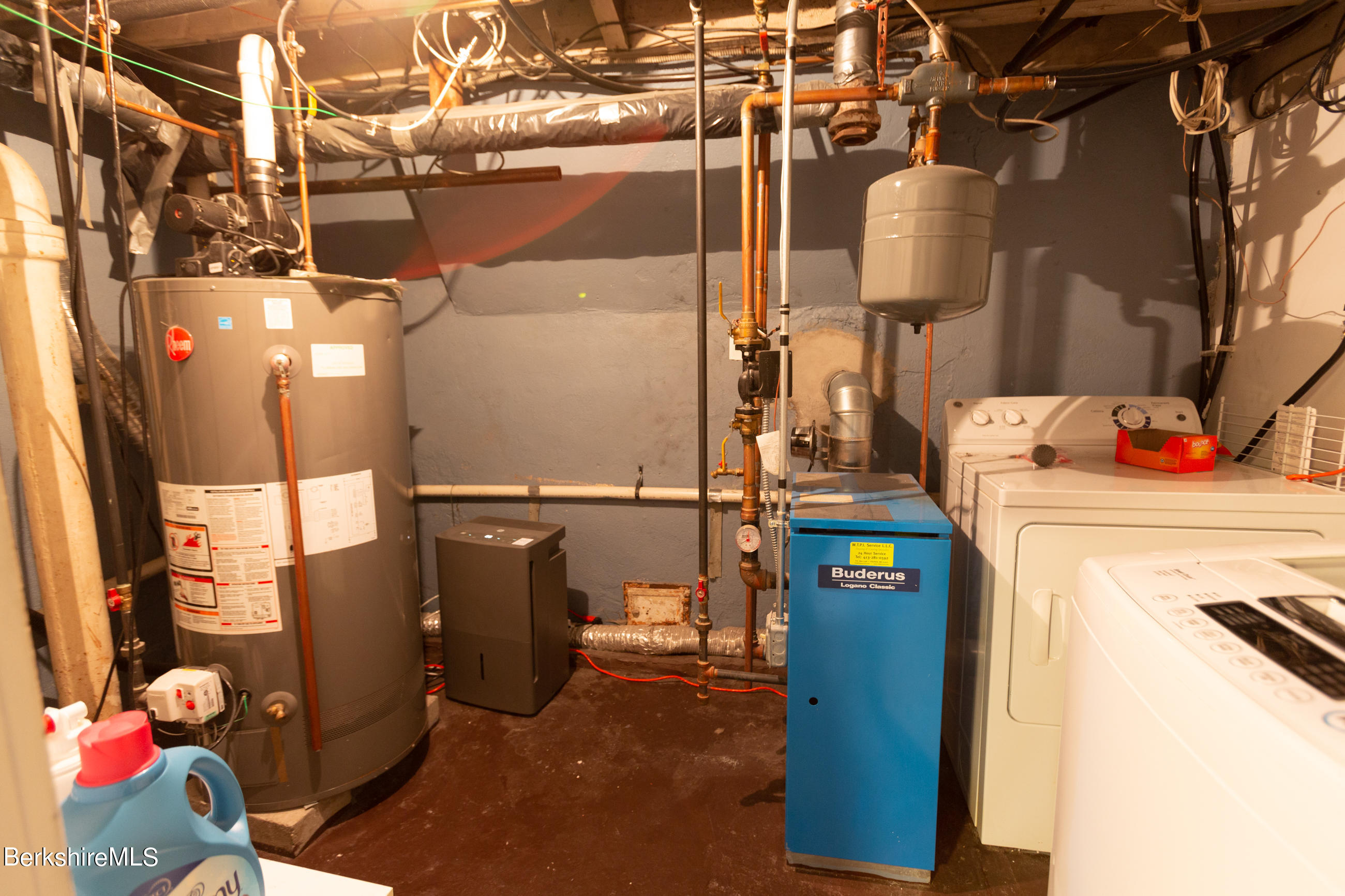 111 Ridgeway Avenue Pittsfield, MA 01201 - Photo 33 of 41 Utility Room