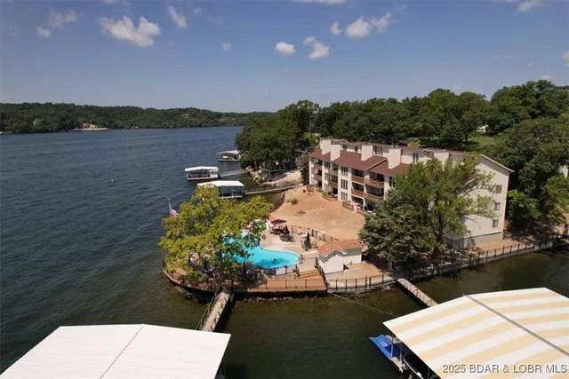$199,000 | 22 Wrenwood Circle, Unit 2A, Lake Ozark, MO 65049
