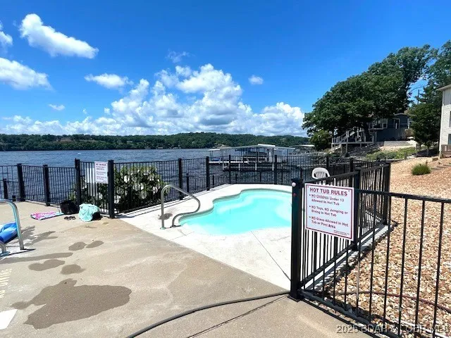 $199,000 | 22 Wrenwood Circle, Unit 2A, Lake Ozark, MO 65049