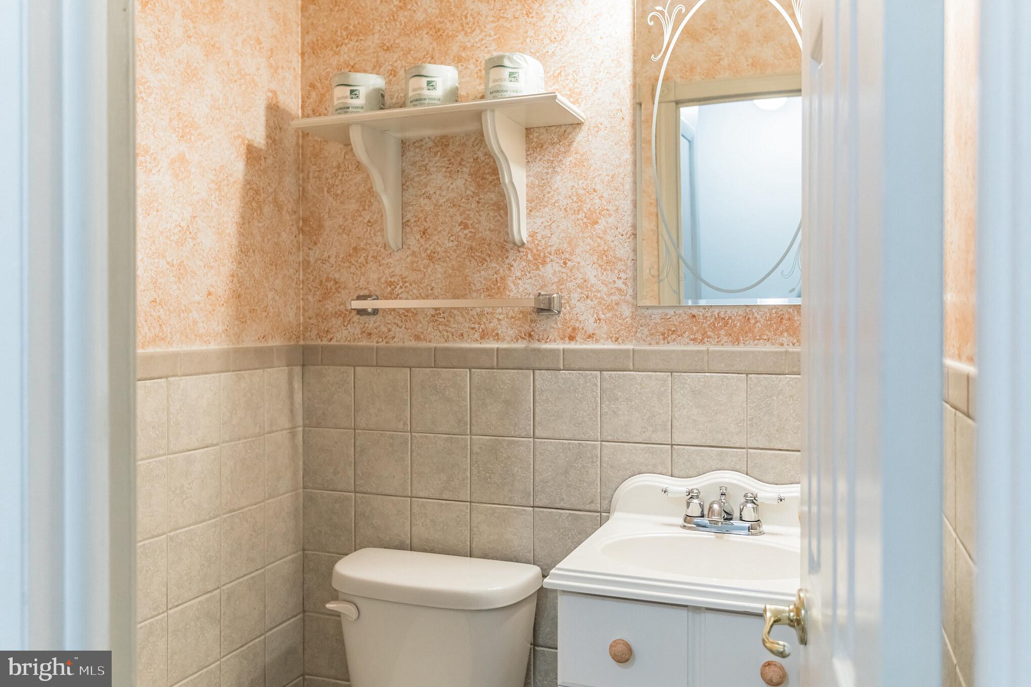 7025 Voigt Road Philadelphia, PA 19128 - Photo 12 of 26 Gallery Image 12