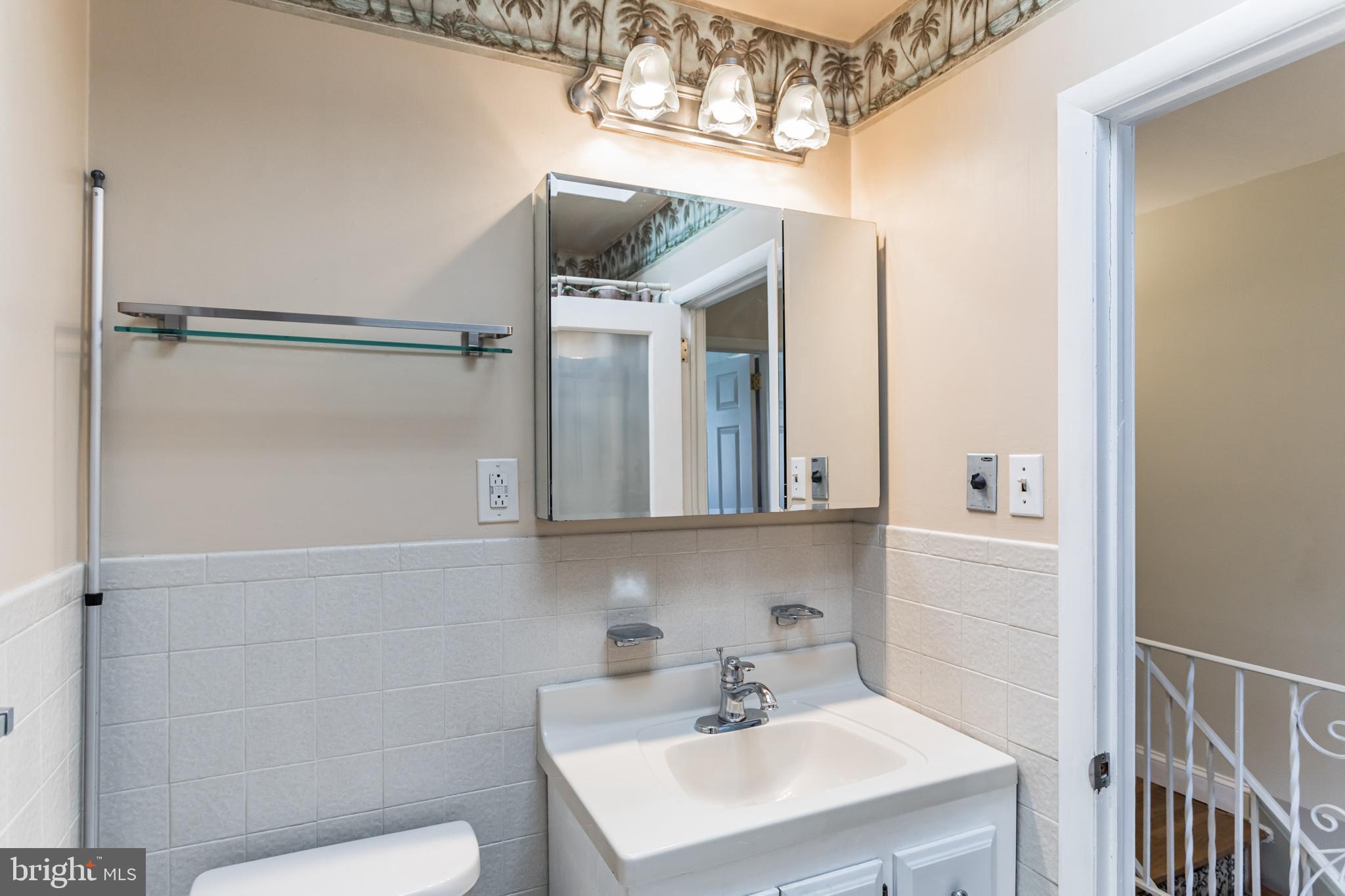 7025 Voigt Road Philadelphia, PA 19128 - Photo 16 of 26 Gallery Image 16