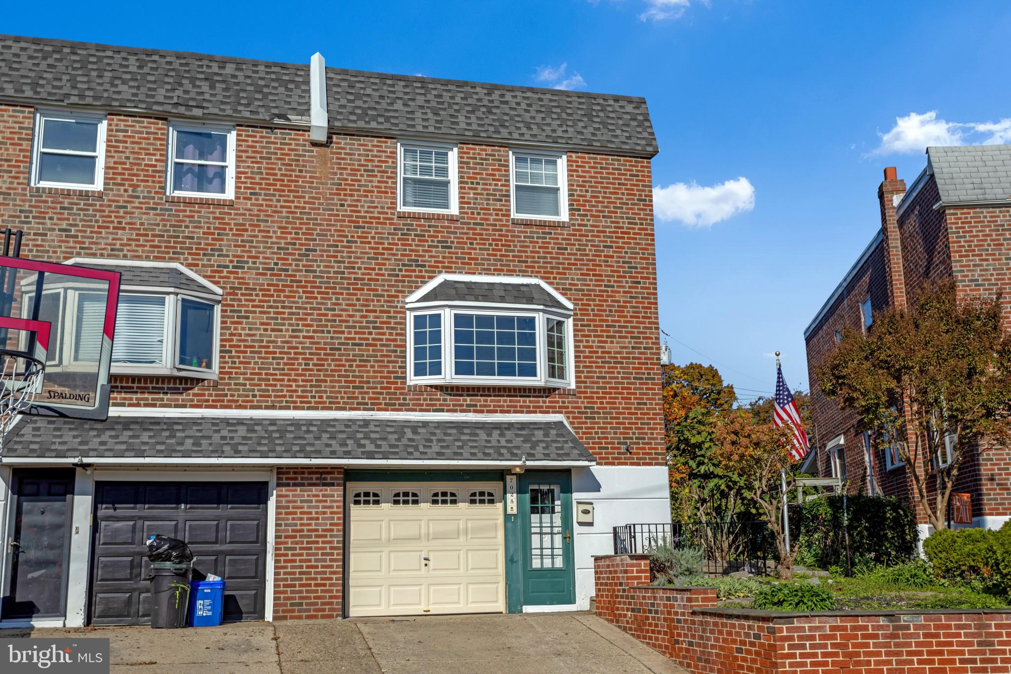 7025 Voigt Road Philadelphia, PA 19128 - Photo 2 of 26 Gallery Image 2