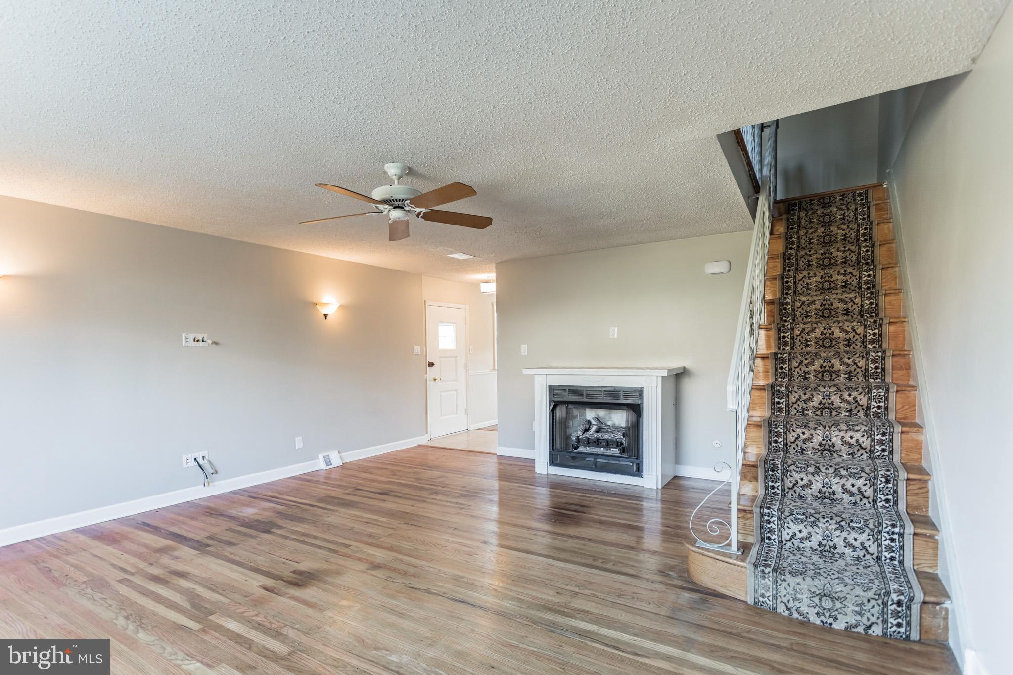 7025 Voigt Road Philadelphia, PA 19128 - Photo 4 of 26 Gallery Image 4