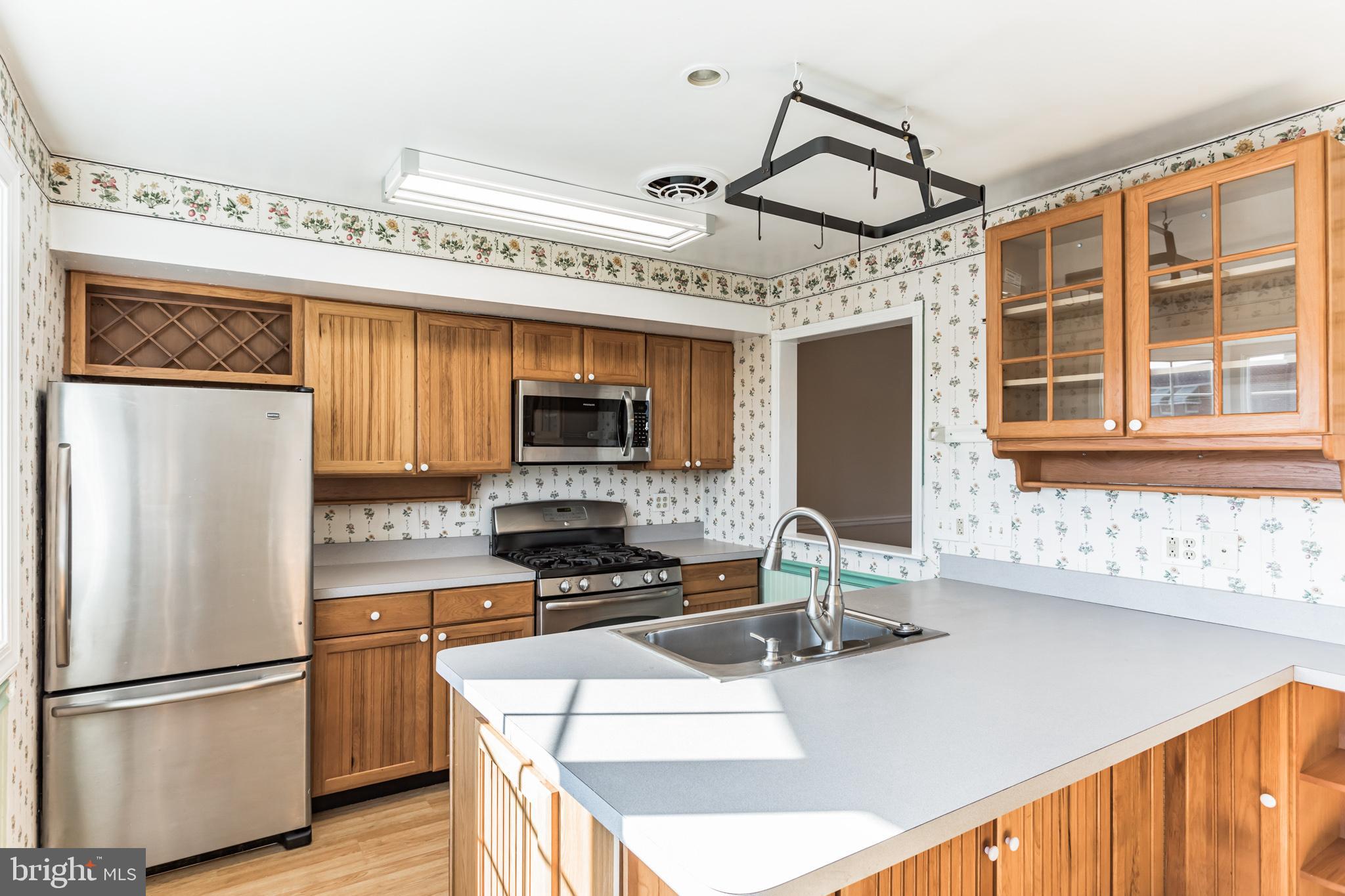 7025 Voigt Road Philadelphia, PA 19128 - Photo 6 of 26 Gallery Image 6