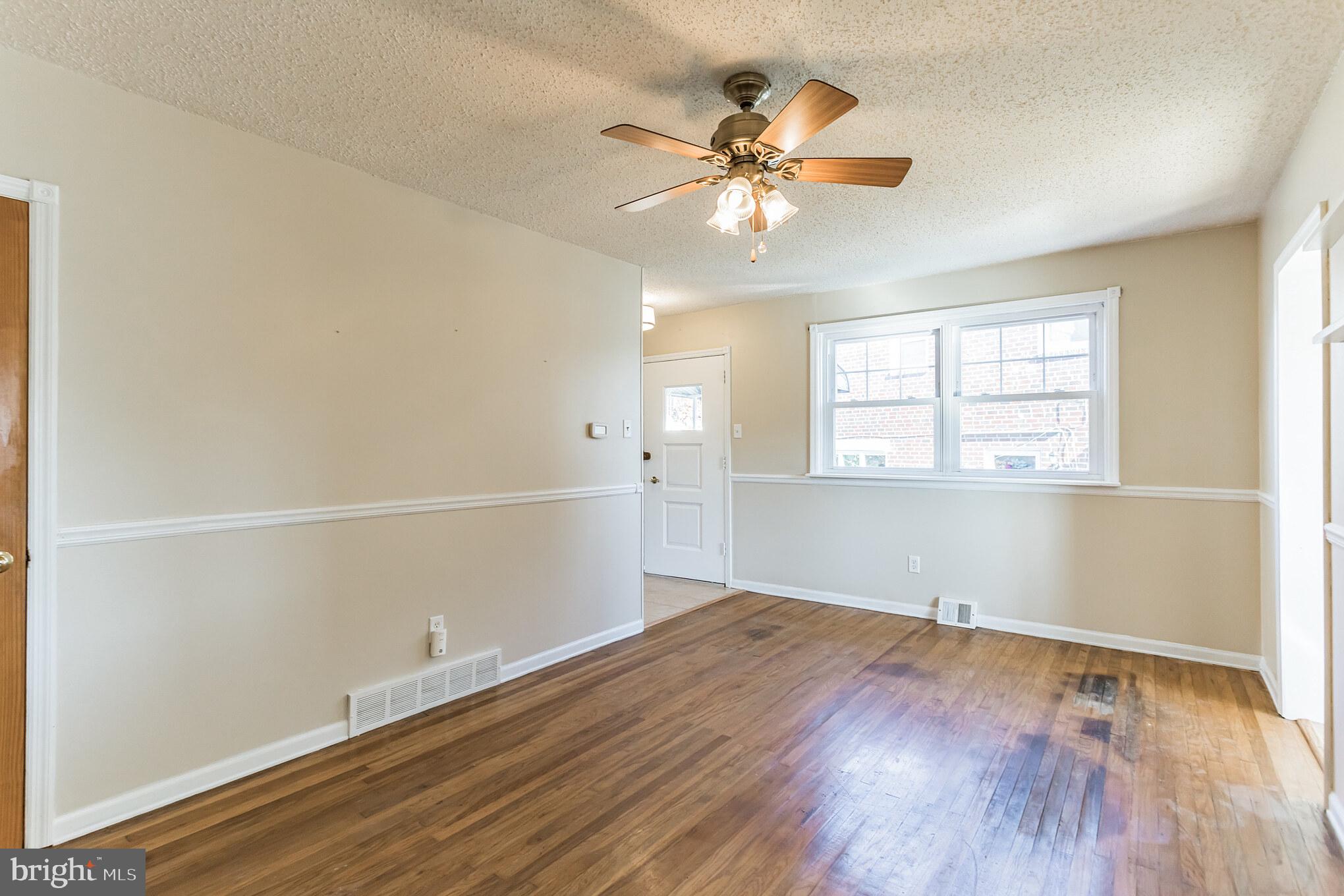 7025 Voigt Road Philadelphia, PA 19128 - Photo 10 of 26 Gallery Image 10