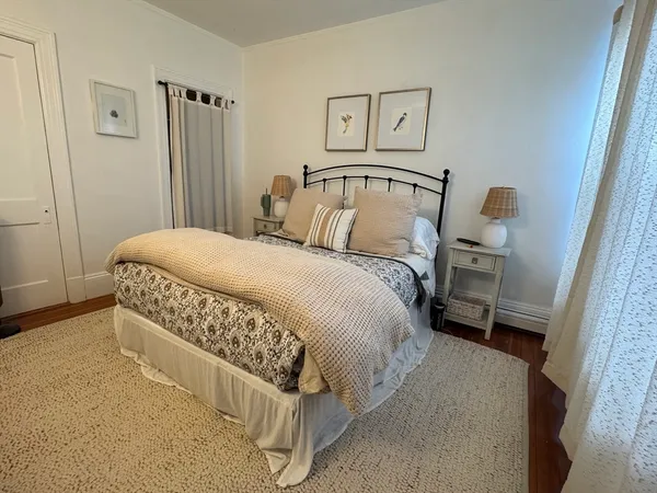 $3,900 | 809 Washington Street, Unit 3, Brookline, MA 02446