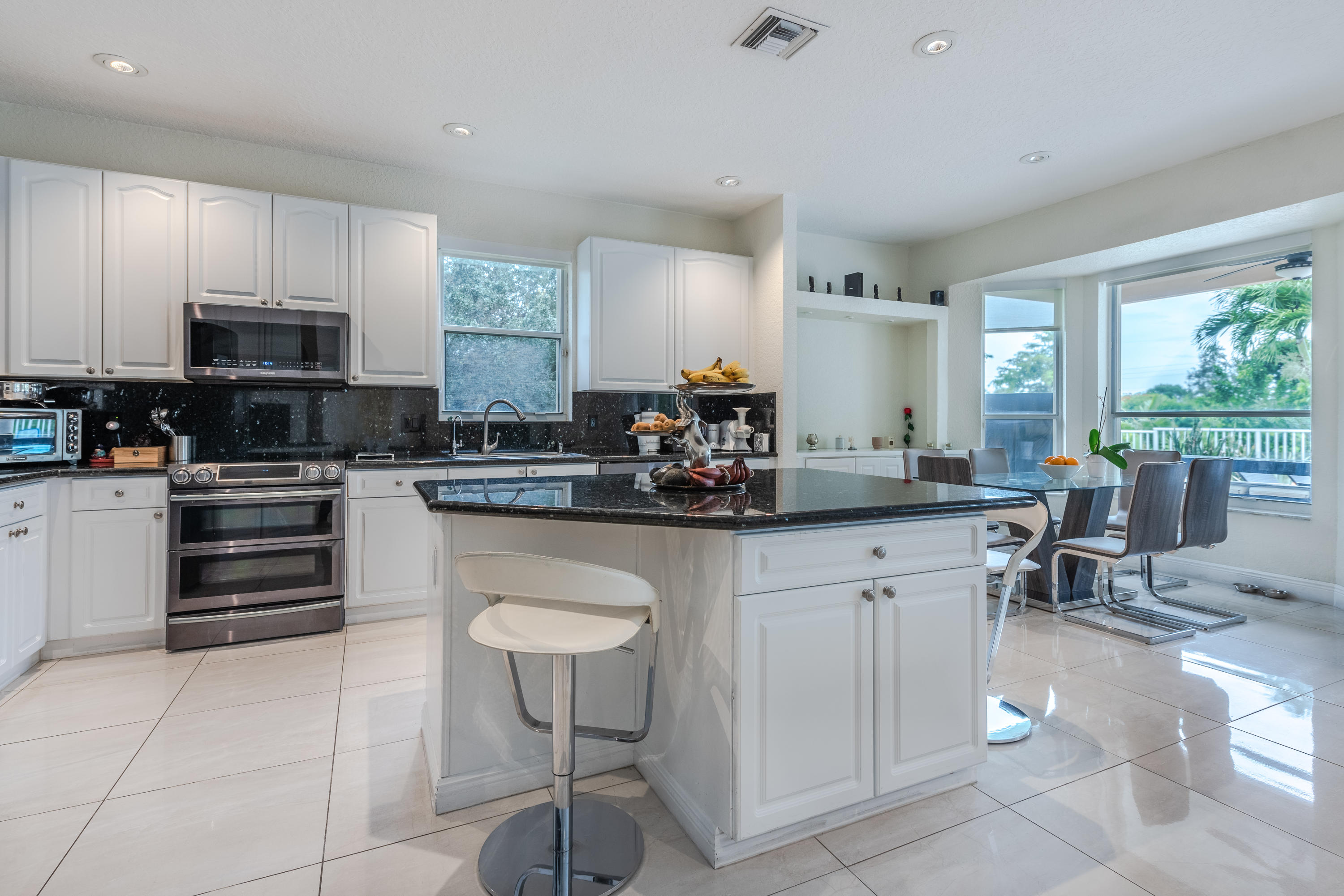 12801 Yardley Drive Boca Raton, FL 33428 - Photo 30 of 65 12801 Yardley Dr (29 of 50)