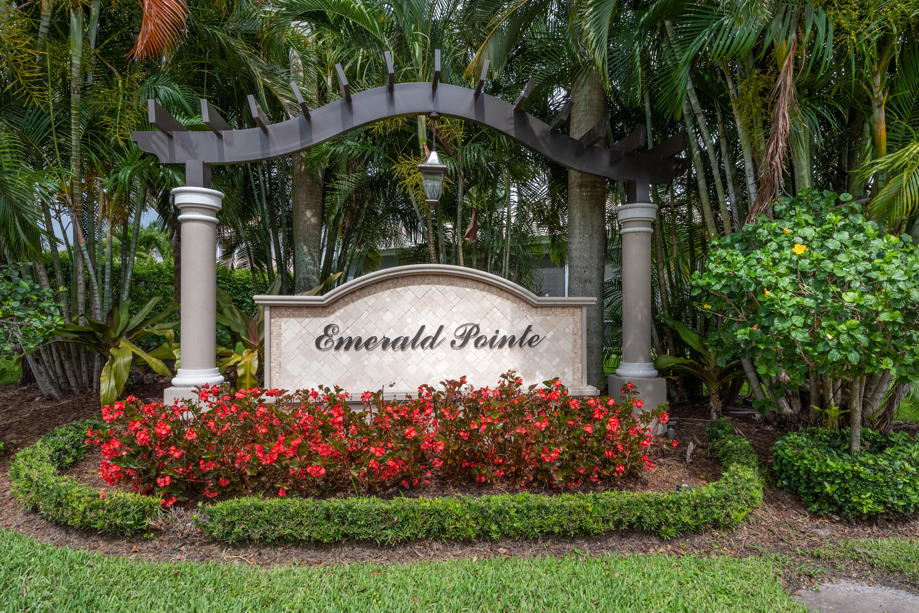 12801 Yardley Drive Boca Raton, FL 33428 - Photo 3 of 65 12801 Yardley Dr (2 of 50)