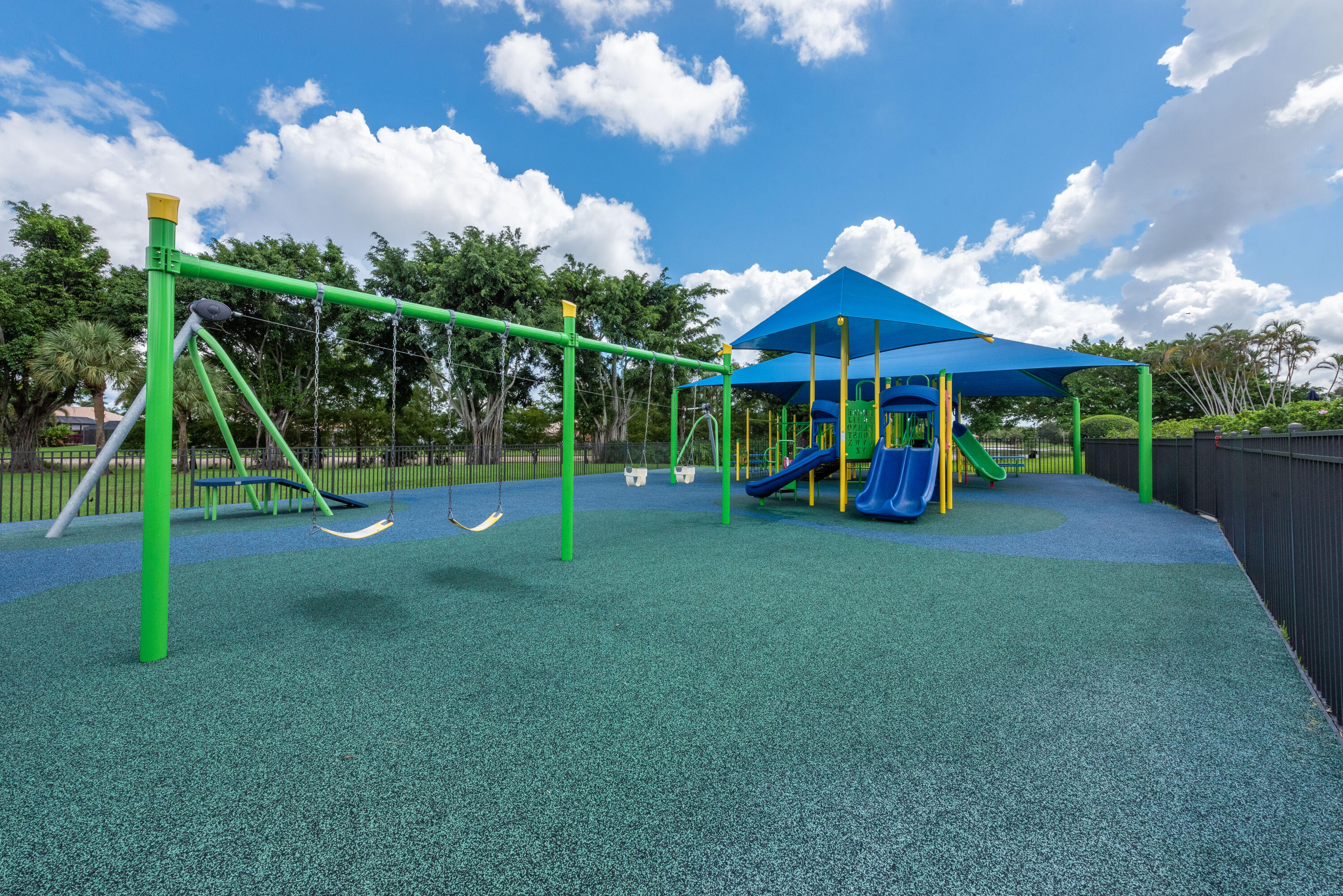 12801 Yardley Drive Boca Raton, FL 33428 - Photo 54 of 65 12801 Yardley Dr. Amenities (4 of 9)