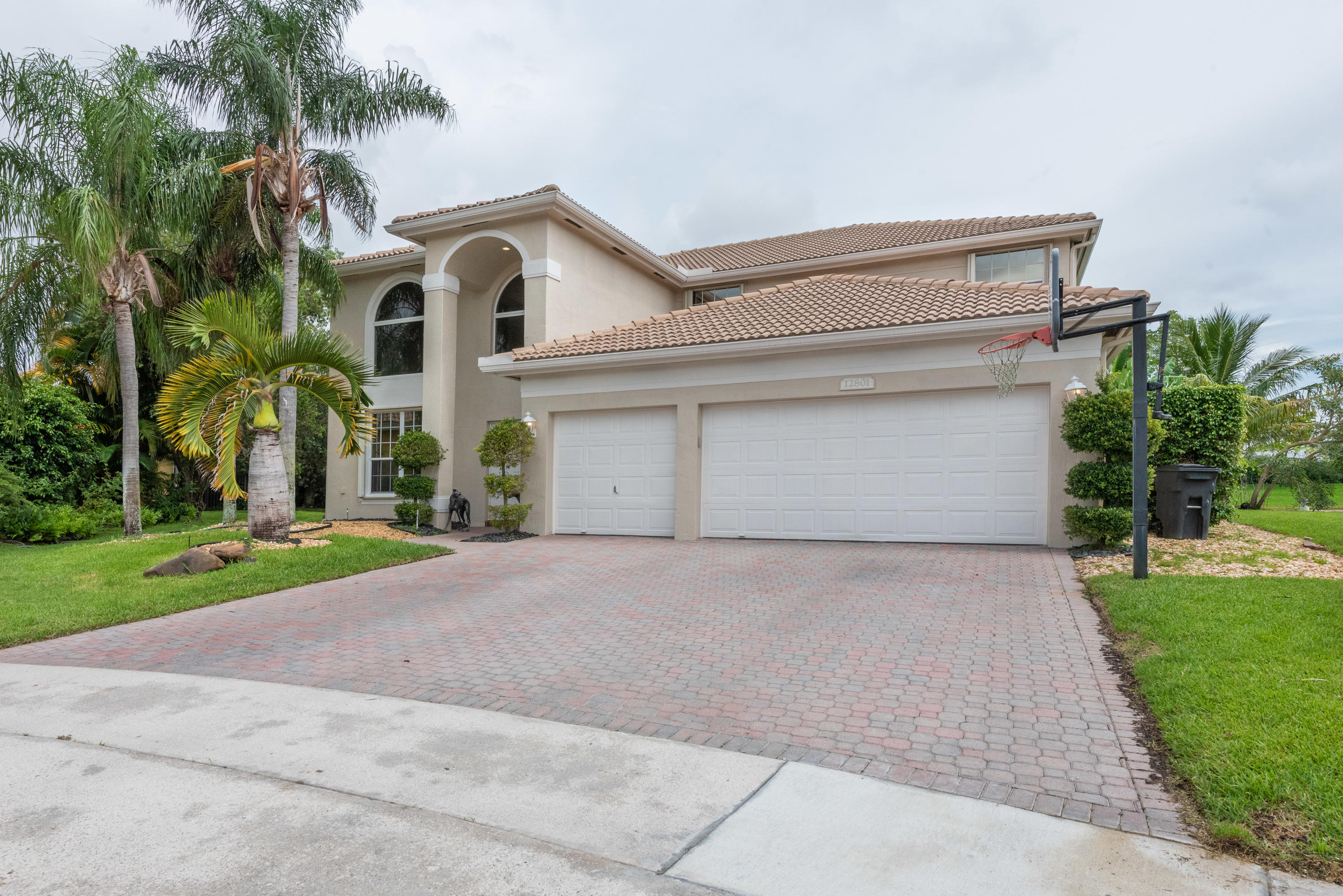12801 Yardley Drive Boca Raton, FL 33428 - Photo 6 of 65 12801 Yardley Dr (5 of 50)