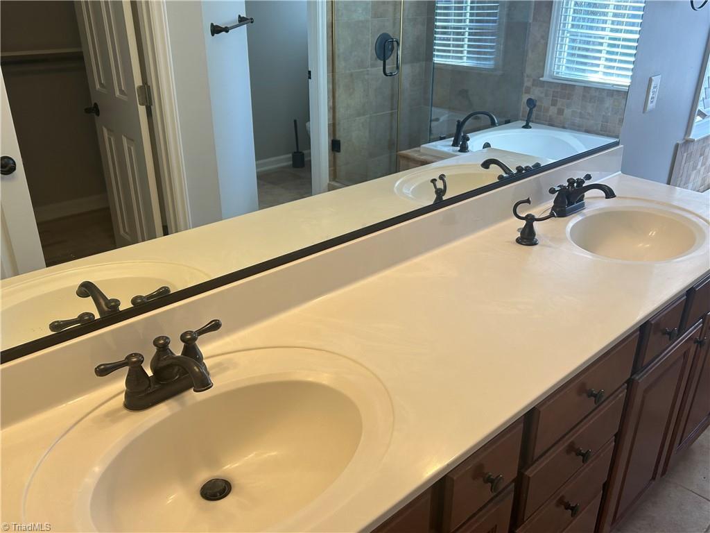 3818 Pinetop Road Greensboro, NC 27410 - Photo 17 of 37 primary bath