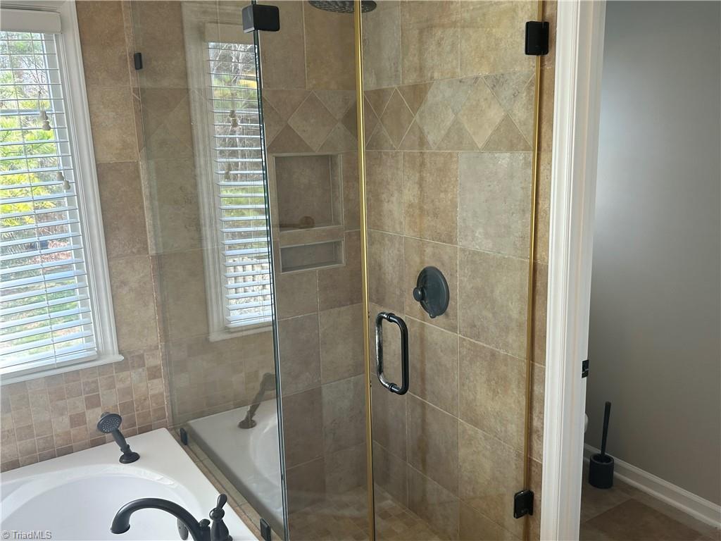 3818 Pinetop Road Greensboro, NC 27410 - Photo 21 of 37 primary bath