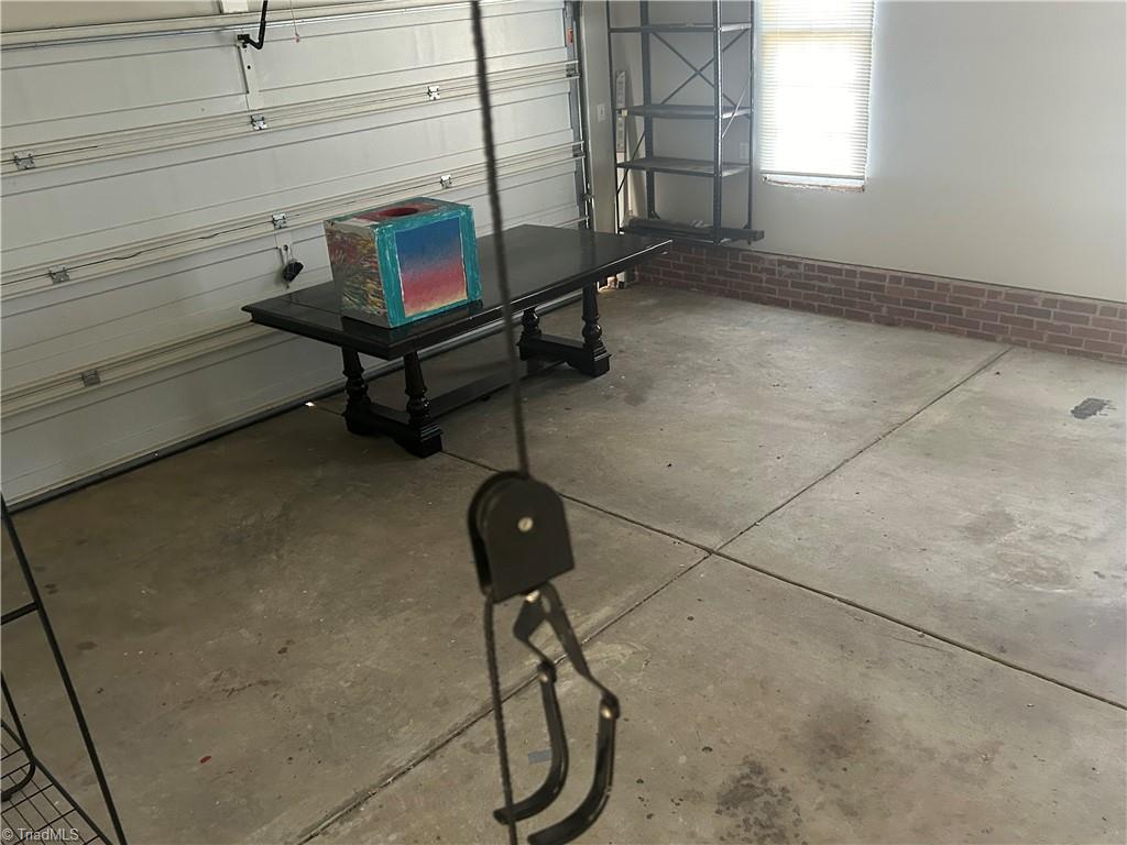 3818 Pinetop Road Greensboro, NC 27410 - Photo 32 of 37 garage