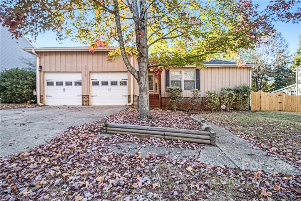 9618 Fairway Ridge Road Charlotte, NC 28277 - Photo 1 of 20 front view of a house with a yard