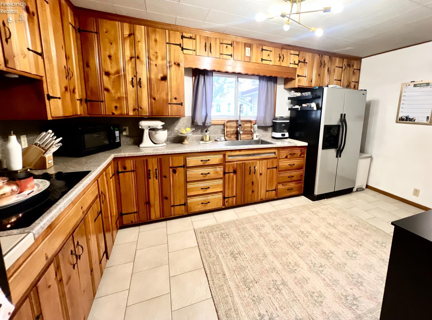 81 Bryden Road Tiffin, OH 44883 - Photo 18 of 25 Gallery Image 18