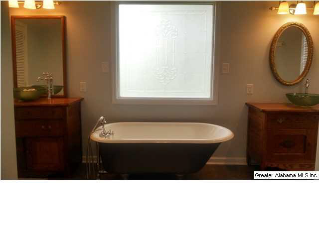 5080 Roy Webb Road Jacksonville, AL 36265 - Photo 10 of 31
