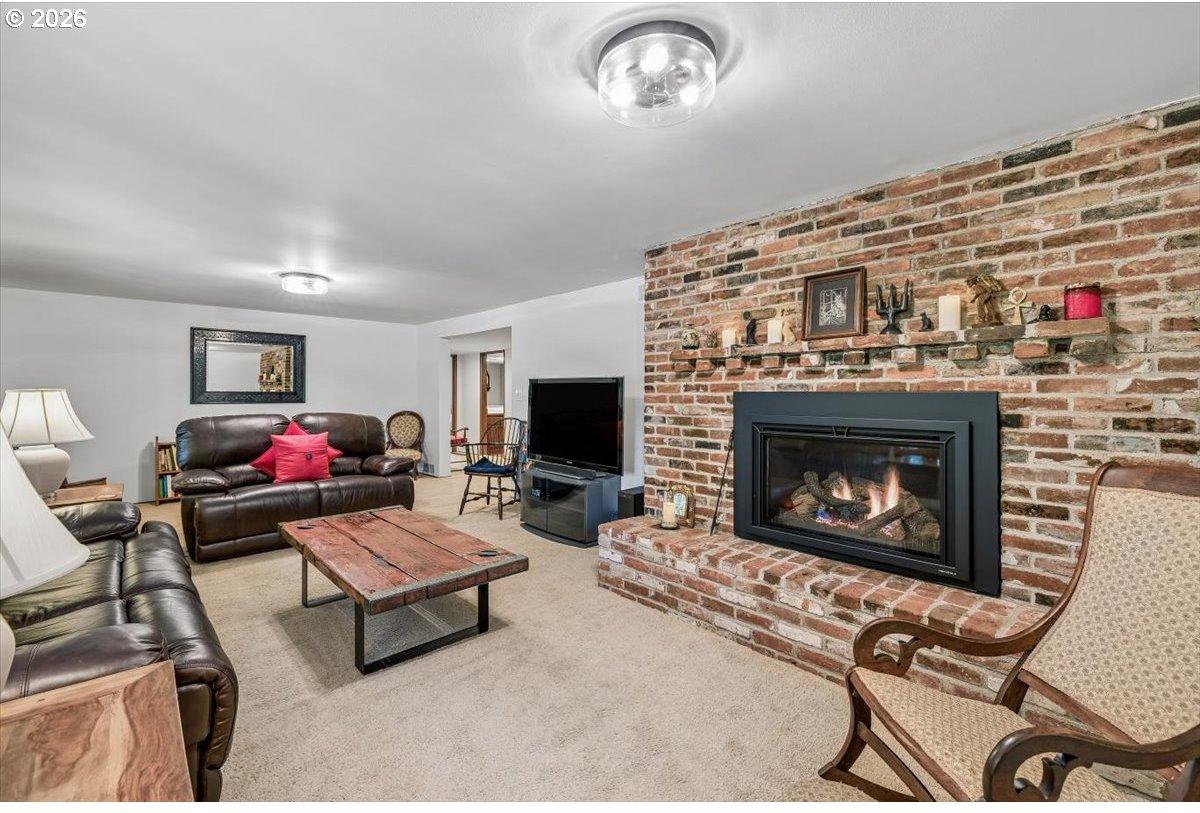 1026 Troon Road Lake Oswego, OR 97034 - Photo 39 of 46 Gallery Image 39