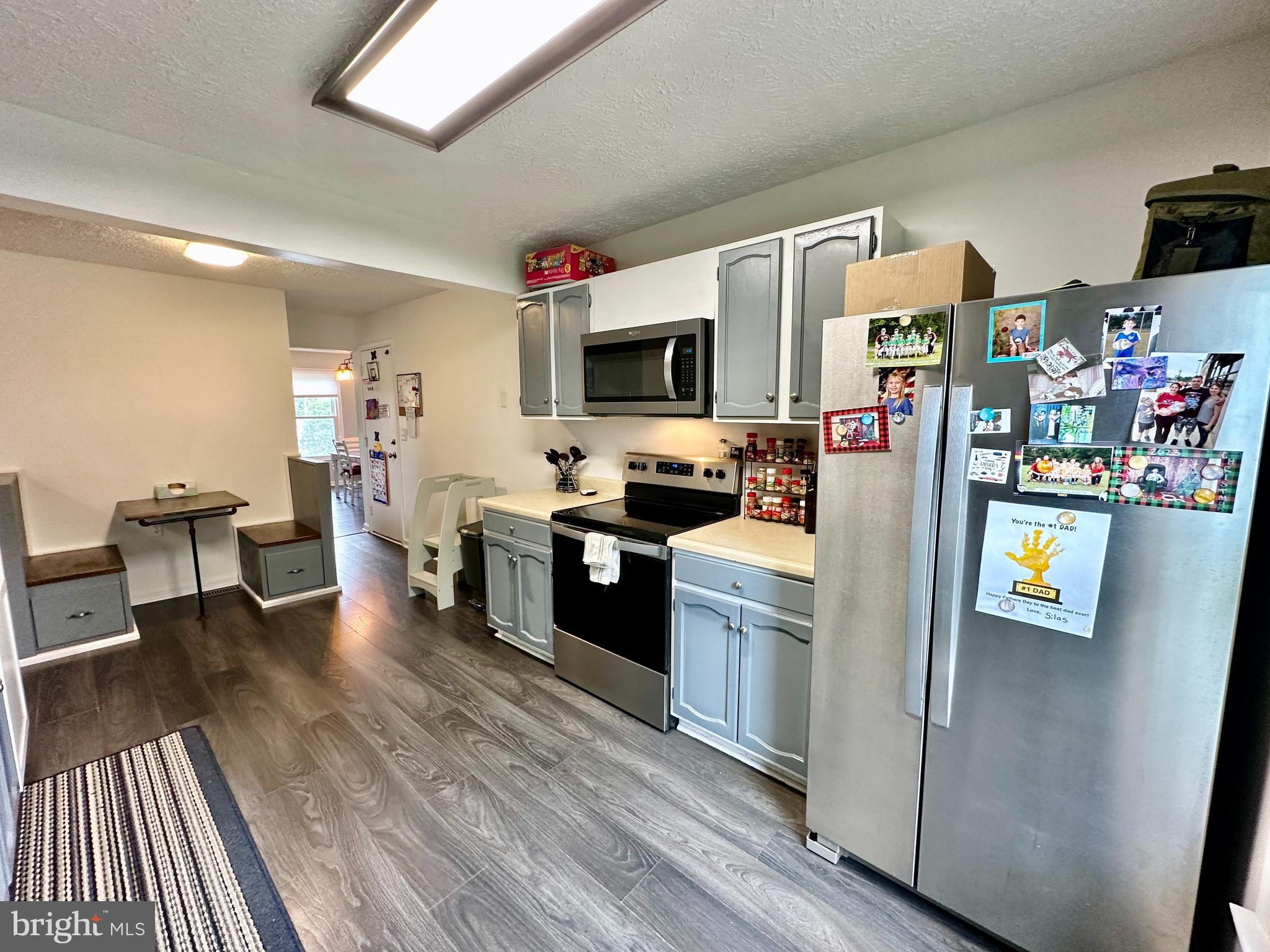 7506 Knoll Acres Road Hanover, MD 21076 - Photo 6 of 34 Gallery Image 6