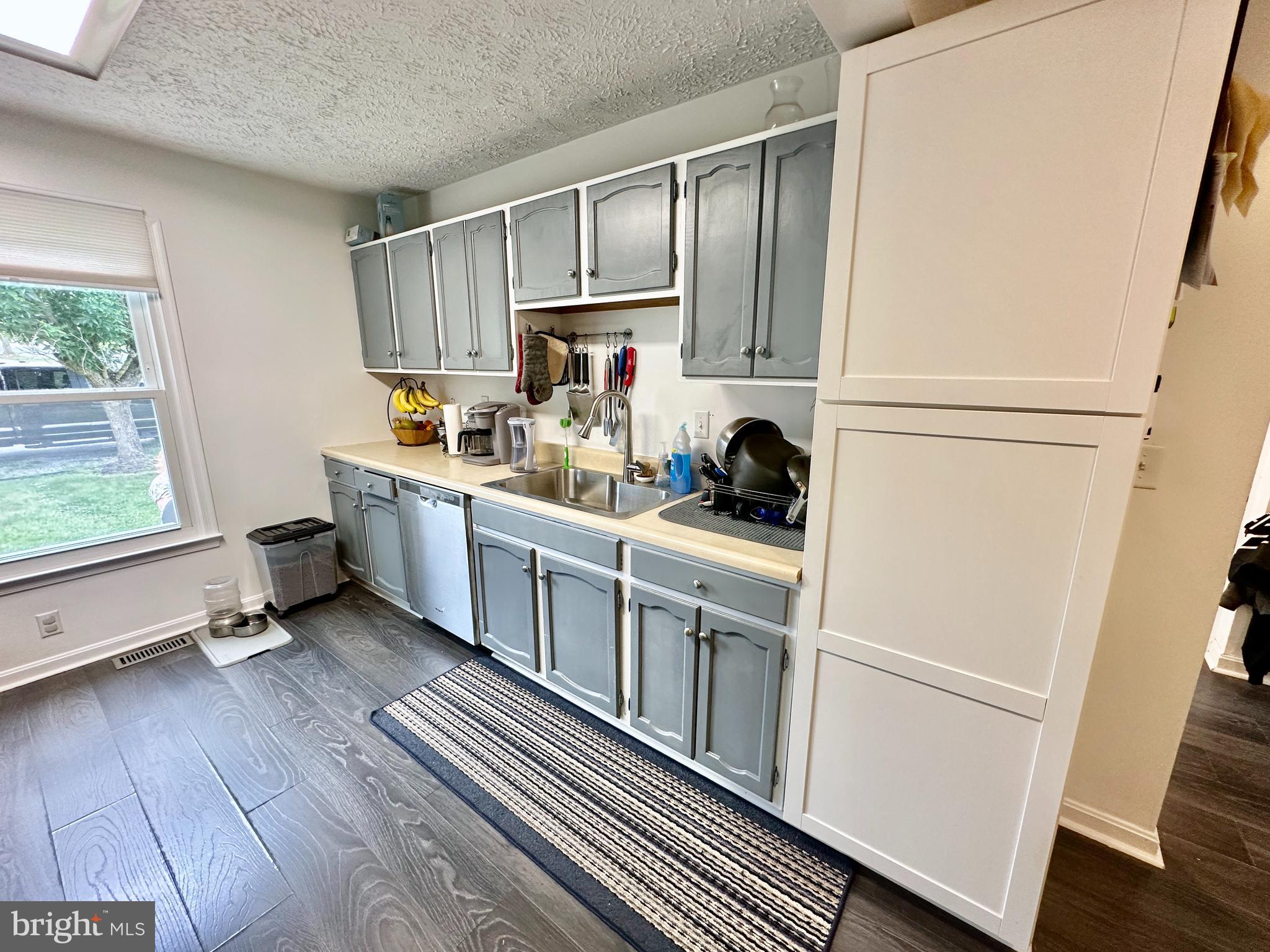 7506 Knoll Acres Road Hanover, MD 21076 - Photo 7 of 34 Gallery Image 7