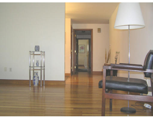 24 Hemlock Road Andover, MA 01810 - Photo 12 of 15 Gallery Image 12