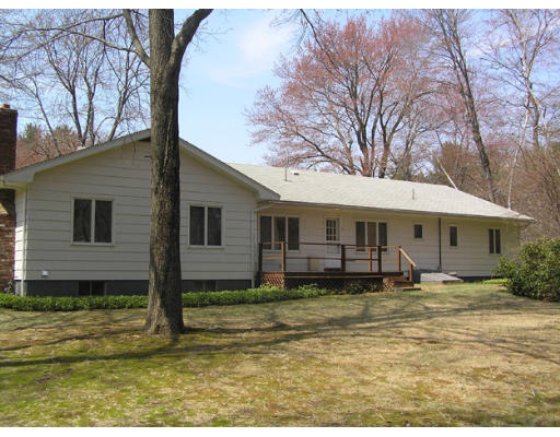 24 Hemlock Road Andover, MA 01810 - Photo 6 of 15 Gallery Image 6