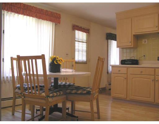 24 Hemlock Road Andover, MA 01810 - Photo 7 of 15 Gallery Image 7