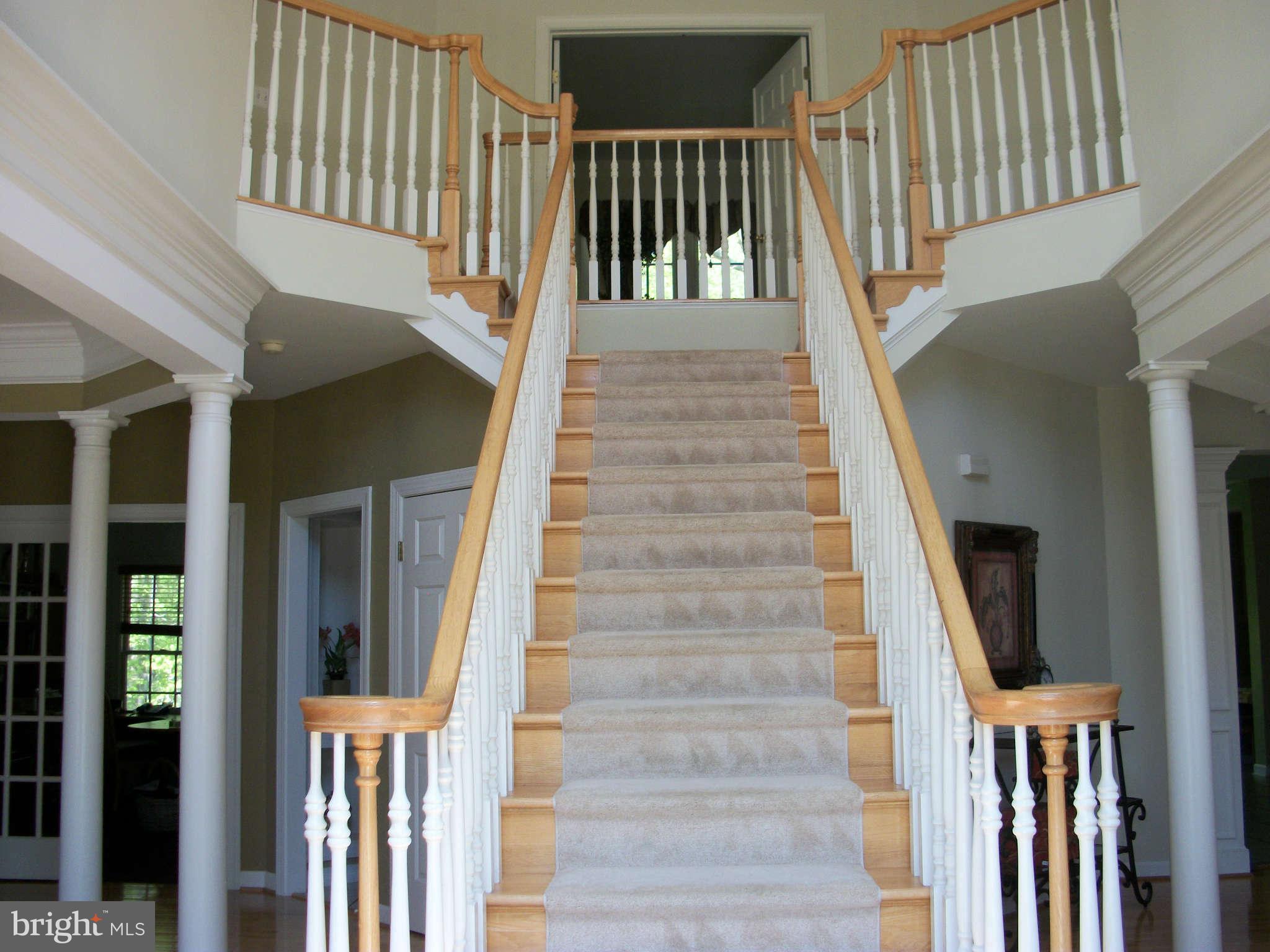 18706 Olney Mill Road Olney, MD 20832 - Photo 2 of 30 Interior (General)
