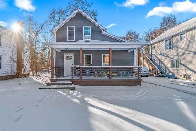 $162,499 | 36 East South Street, Hillsdale, MI 49242