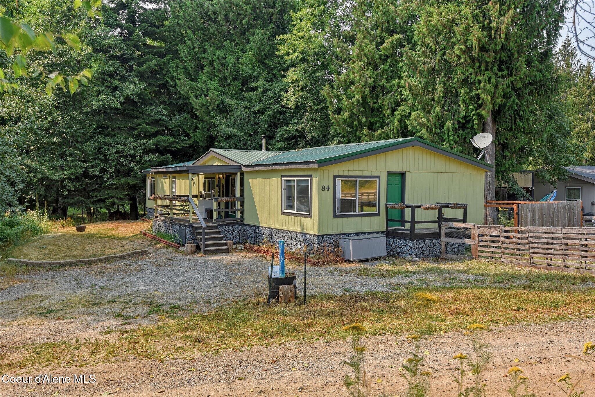 84 Big Burl Road Sagle, ID 83860 - Photo 1 of 38 01-136692859