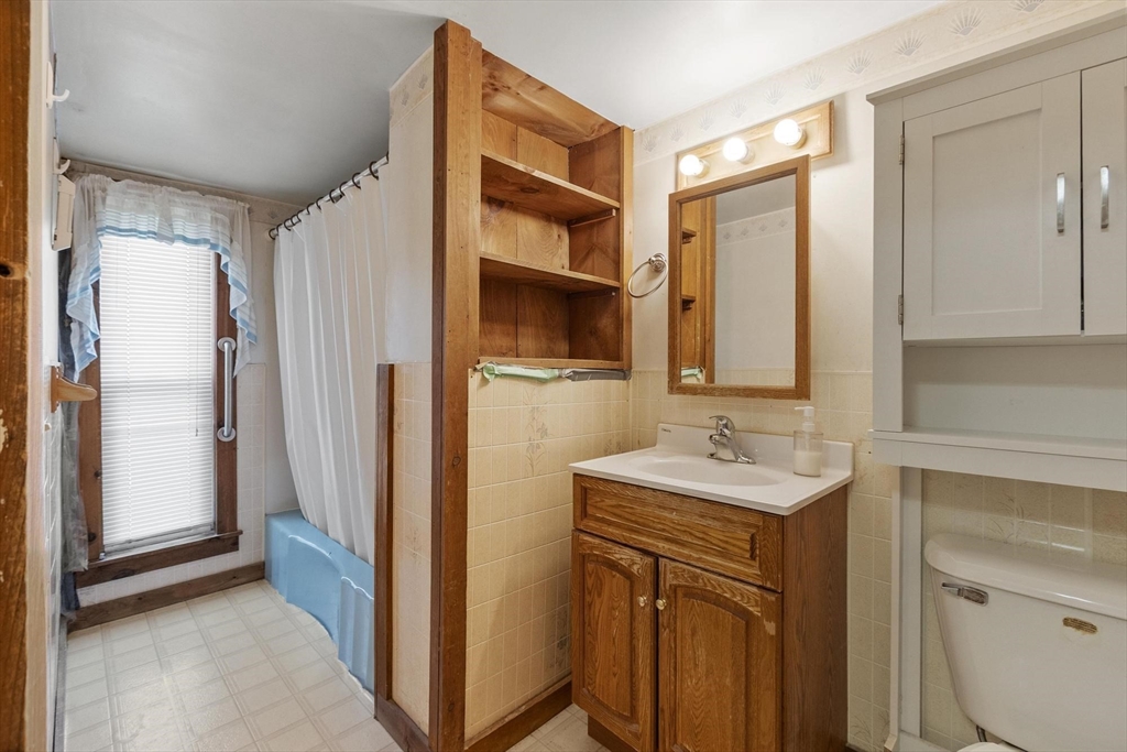 86 Highland Street Athol, MA 01331 - Photo 17 of 28