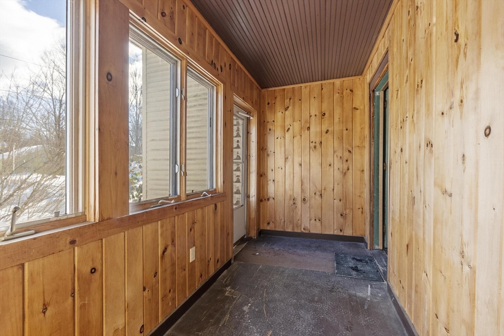 86 Highland Street Athol, MA 01331 - Photo 19 of 28