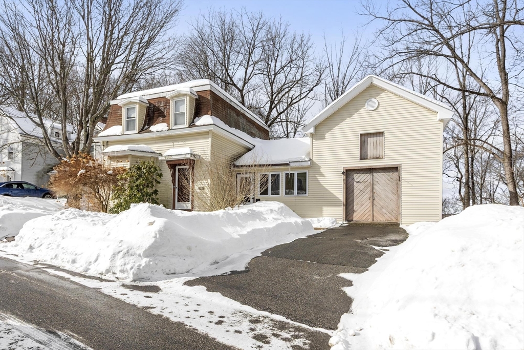 86 Highland Street Athol, MA 01331 - Photo 2 of 28