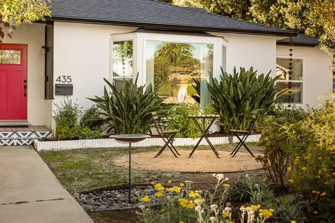 $1,595,000 | 435 Cambridge Drive, Burbank, CA 91504
