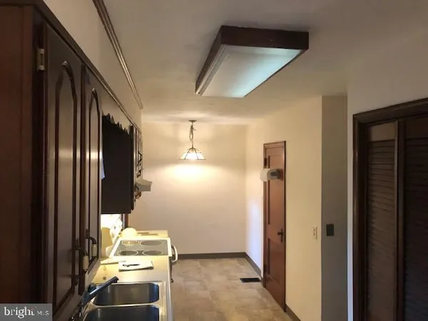 $1,695 | 501 North Ridge Road, Perkasie, PA 18944