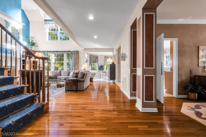 31 Dickinson Road Bernards, NJ 07920 - Photo 4 of 42 Gallery Image 4