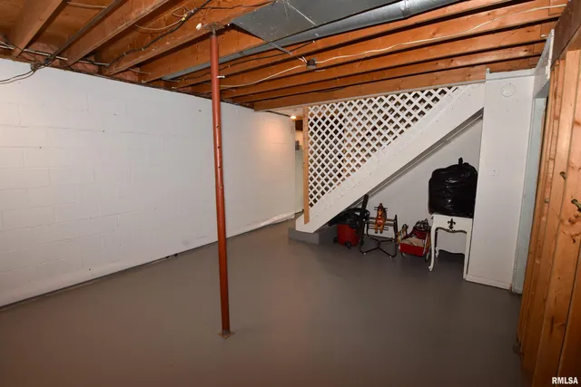 $294,900 | 10019 North Spring Lane, Peoria, IL 61615