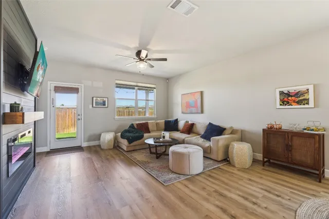 $300,000 | 353 Cherry Laurel Lane, Kyle, TX 78640