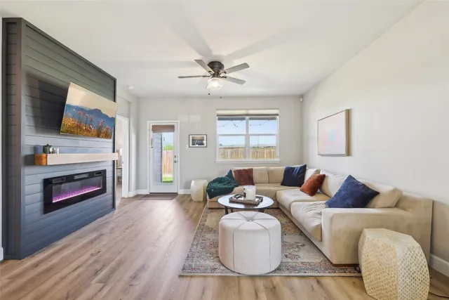 $300,000 | 353 Cherry Laurel Lane, Kyle, TX 78640