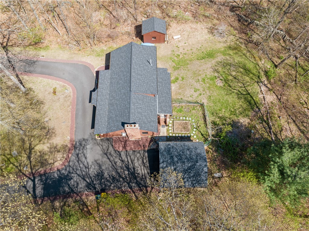 108 Burlingame Road Smithfield, RI 02917 - Photo 15 of 48 Gallery Image 15