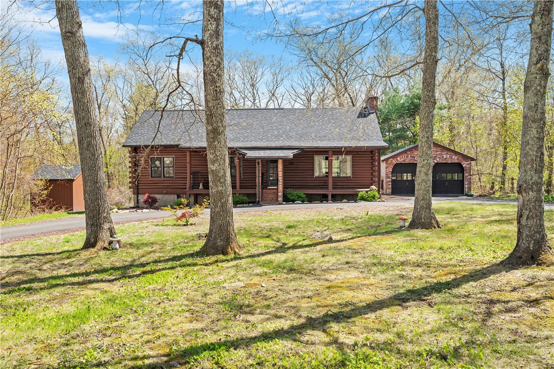 108 Burlingame Road Smithfield, RI 02917 - Photo 6 of 48 Gallery Image 6