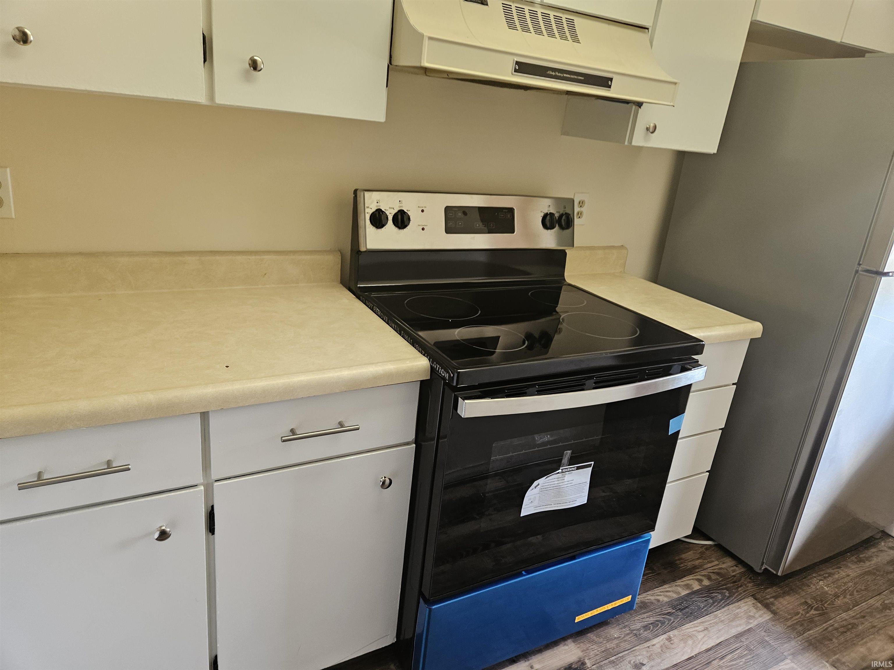 529 East Graham Place Bloomington, IN 47401 - Photo 4 of 11