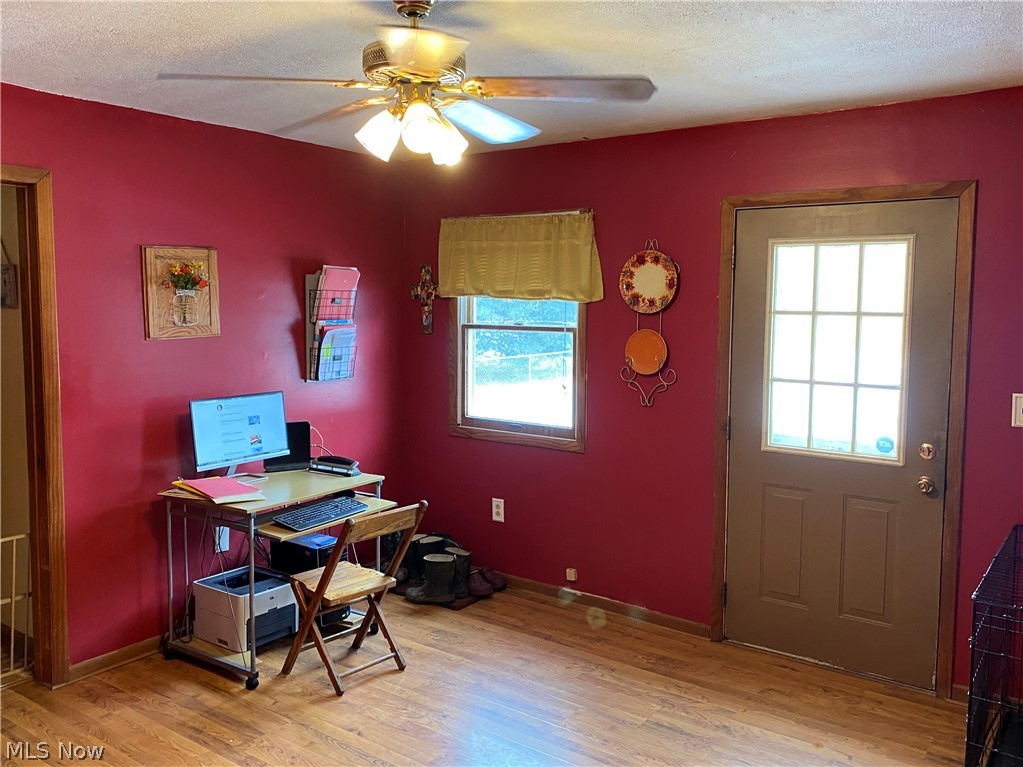 817 Prentice Road Northwest Warren, OH 44481 - Photo 14 of 20