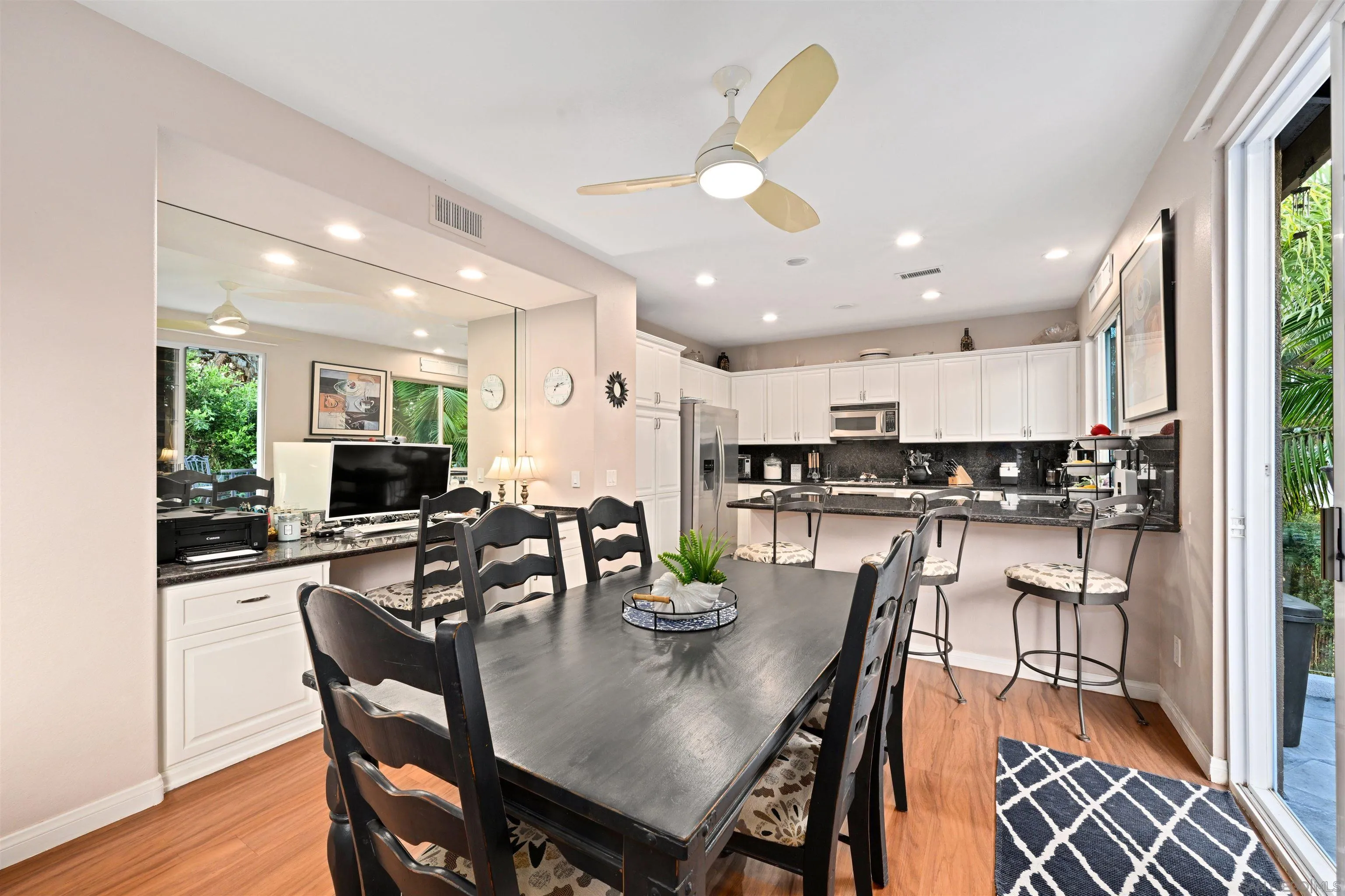 6415 Ruby Way Carlsbad, CA 92011 - Photo 13 of 42