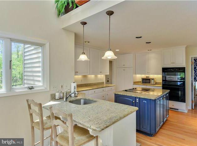 12917 Falls Road Cockeysville, MD 21030 - Photo 15 of 30 Kitchen